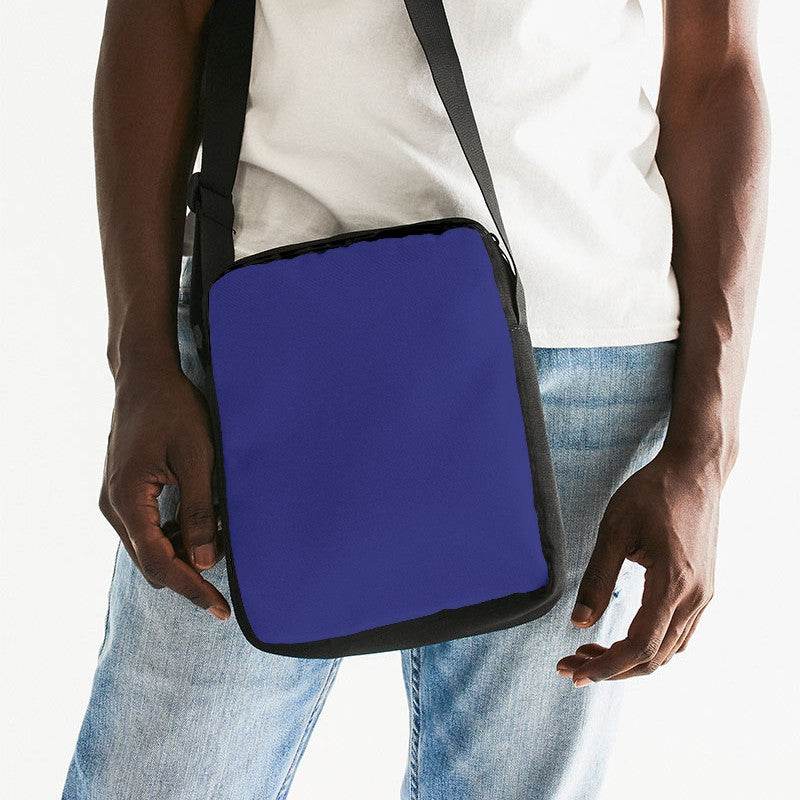 Dark Blue Messenger Pouch (PUI3-CL-DE) - Man Front CloseUp
