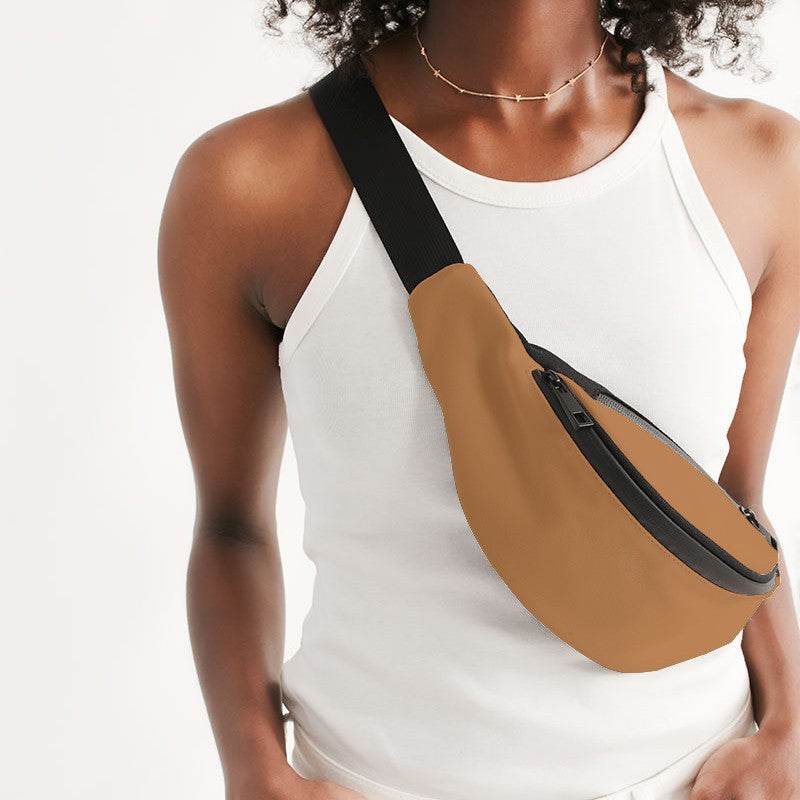 Medium Orange Belt Bag (O-ME-ME) - Woman Front CloseUp