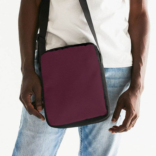 Merlot Messenger Pouch (PI-FM-DA) - Man Front CloseUp