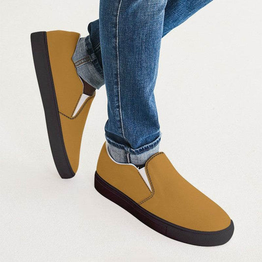 Amber Men's Slip-On Canvas Sneakers (YO3-CL-DE) - Man CloseUp