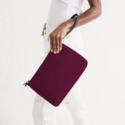 Bordeaux Zip Pouch (PI-MU-DE) - Side Holding