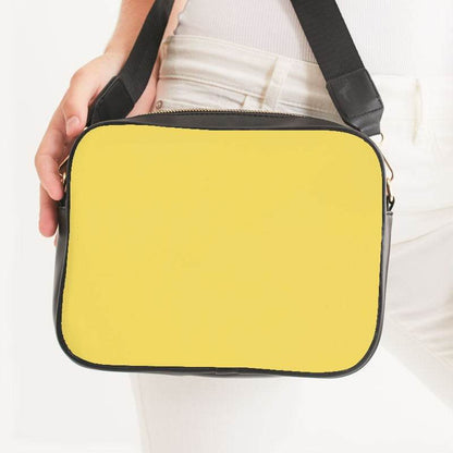 Butter Crossbody Bag (LY3-CL-LI) - Woman Front CloseUp