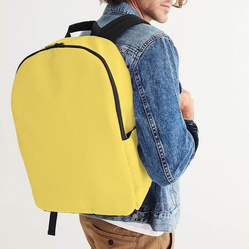 Butter Waterproof Backpack (LY3-CL-LI) - Man CloseUp