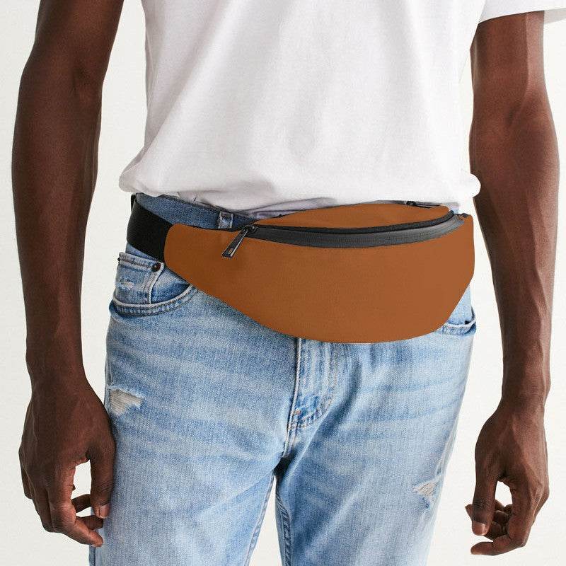 Cedar Belt Bag (OR1-ME-MD) - Man Front CloseUp