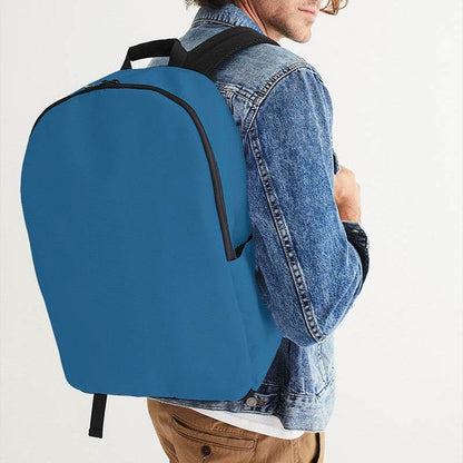 Cerulean Waterproof Backpack (B-ME-MD) - Man CloseUp