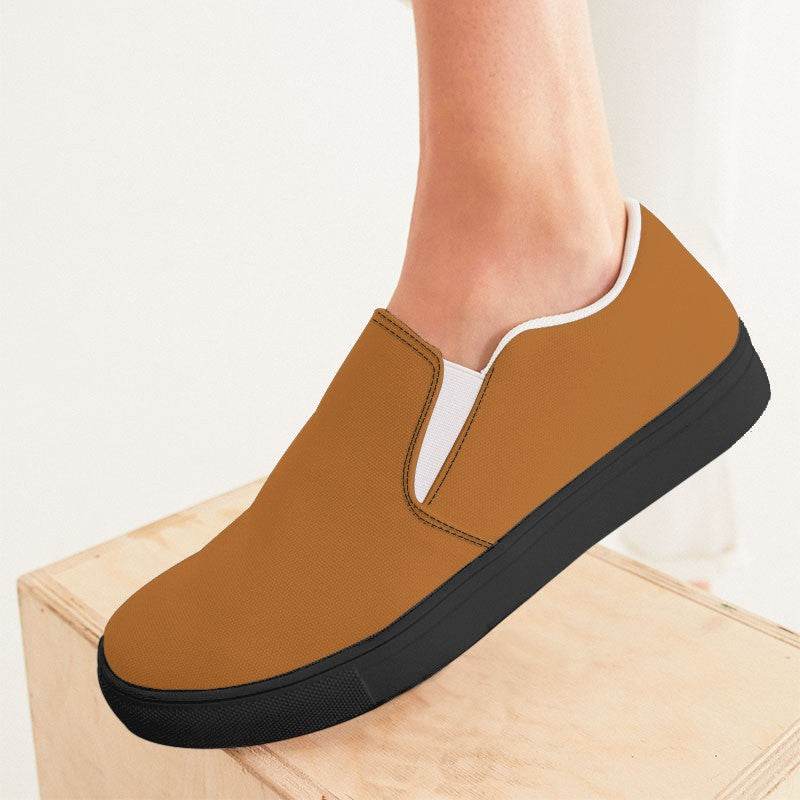 Clay Women's Slip-On Canvas Sneakers (O-ME-MD) - Woman CloseUp