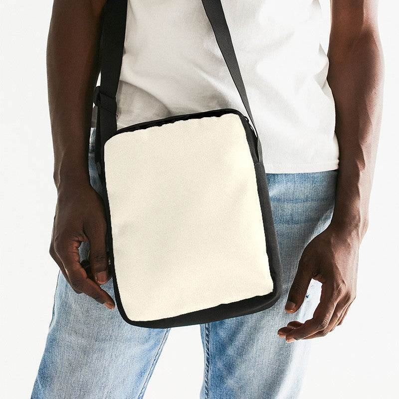 Coconut Milk Messenger Pouch (Y-NE-LI) - Man Front CloseUp