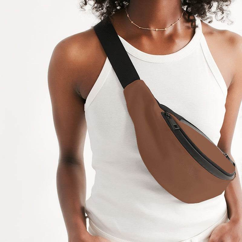 Copper Belt Bag (OR2-MU-MD) - Woman Front CloseUp