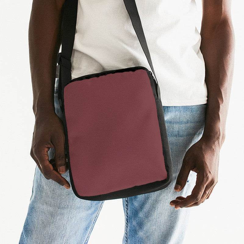 Copper Messenger Pouch (RPI2-FM-MD) - Man Front CloseUp