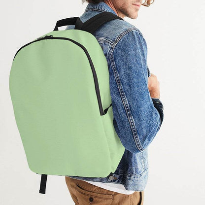 Green Tea Waterproof Backpack (GL2-MU-LI) - Man CloseUp
