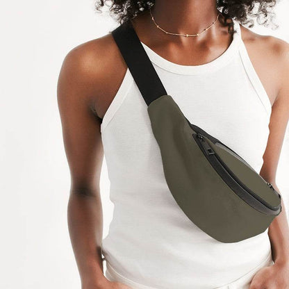 Medium-Dark Neutral Yellow Belt Bag (Y-NE-MD) - Woman Front CloseUp