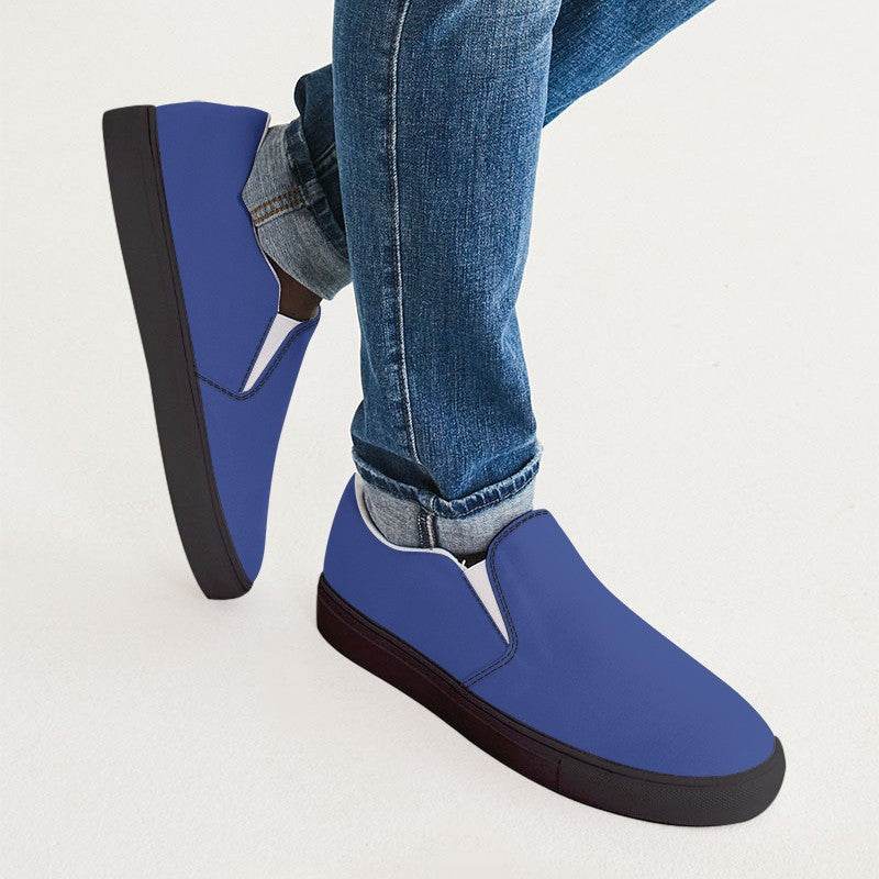 Medium Clear Indigo Men's Slip-On Canvas Sneakers (I-CL-ME) - Man CloseUp
