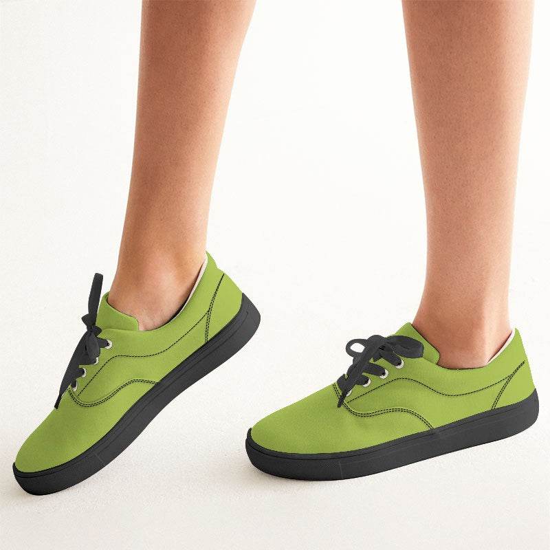 Medium Clear Lime Women's Canvas Sneakers (L-CL-ME) - Woman CloseUp