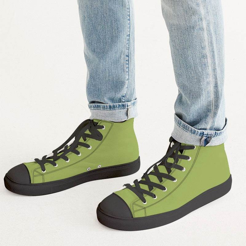 Medium Lime Men's High-Top Canvas Sneakers (L-ME-ME) - Man CloseUp