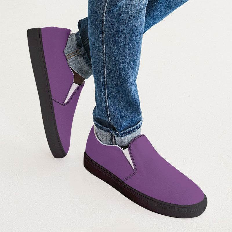 Medium Purple Men's Slip-On Canvas Sneakers (MPU1-ME-ME) - Man CloseUp