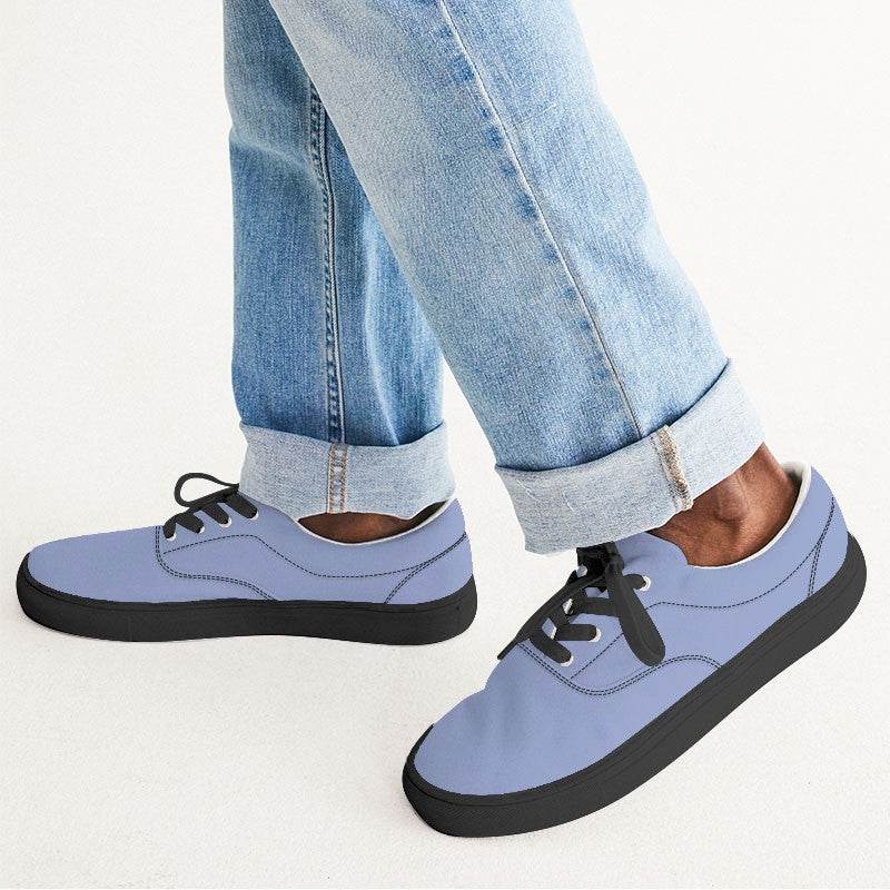 Periwinkle Men's Canvas Sneakers (I-MU-LI) - Man CloseUp
