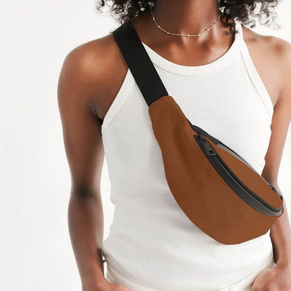 Rust Belt Bag (OR2-ME-DE) - Woman Front CloseUp