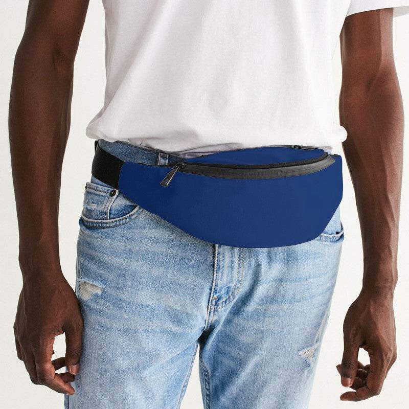 Sapphire Belt Bag (IB1-CL-DE) - Man Front CloseUp
