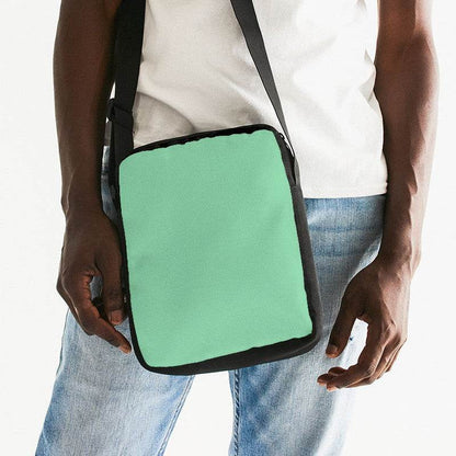 Seafoam Messenger Pouch (BGG3-ME-LI) - Man Front CloseUp