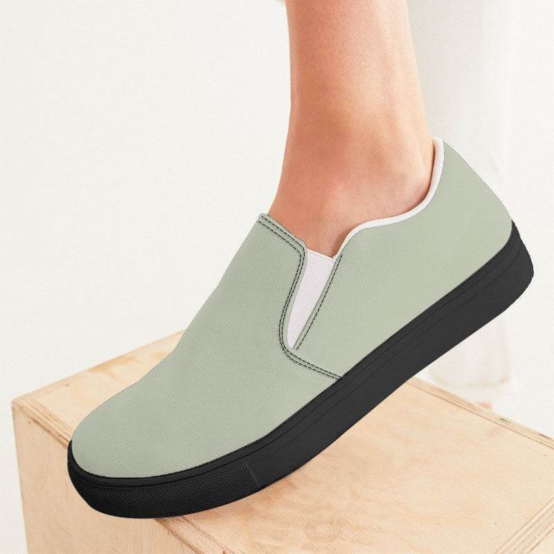 Silver Lace Women's Slip-On Canvas Sneakers (L-NE-LG) - Woman CloseUp