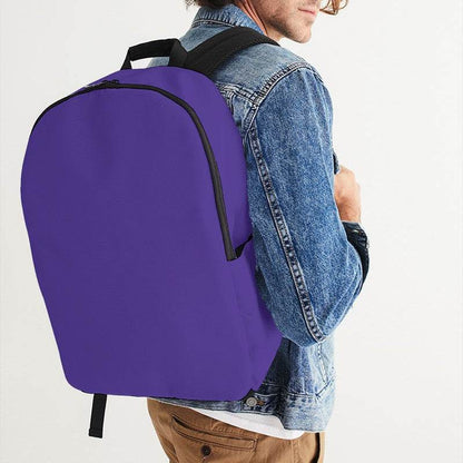 Ultra Violet Waterproof Backpack (PUI1-BR-ME) - Man CloseUp