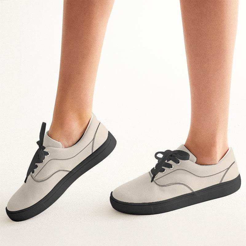 Wintage White Women's Canvas Sneakers (YO2-NE-LI) - Woman CloseUp