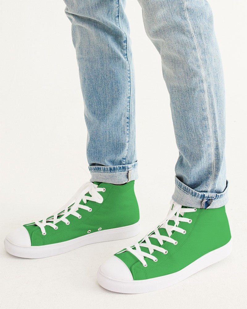 Bright Green High-Top Canvas Sneakers C75M0Y100K0 - Man CloseUp