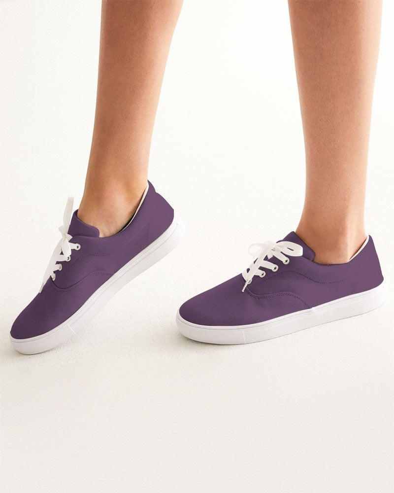 Medium Dark Purple Canvas Sneakers C30M60Y0K60 - Woman CloseUp